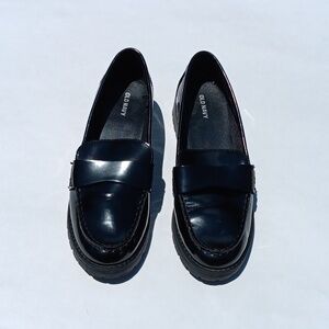 OLD NAVY  Women's Black Chunky  Loafers - 9.5